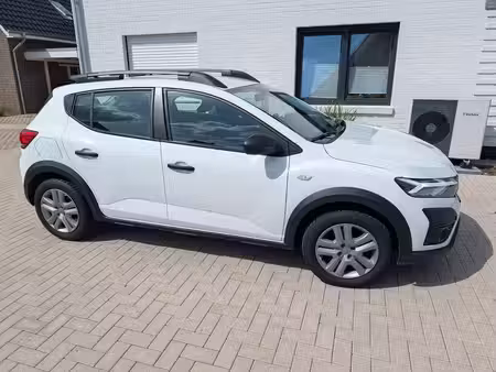 Dacia Sandero 1.0 100