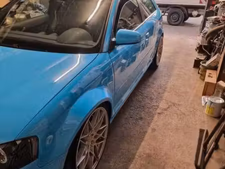 Audi A3 V6 3.2 250 quattro