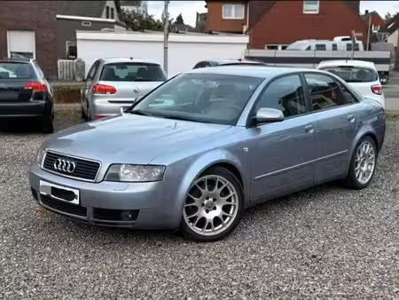 Audi A4 V6 2.5 TDI 163