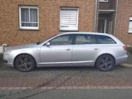 Audi A6 V6 2.7 TDI 190 S line
