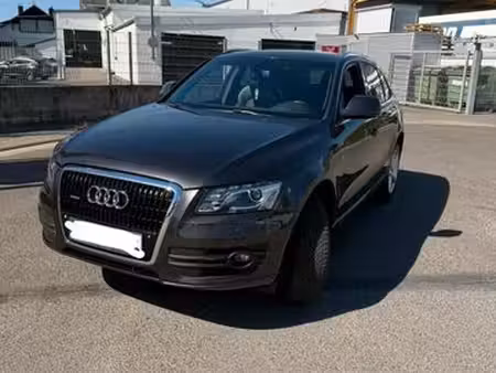 Audi Q5 V6 3.0 S line