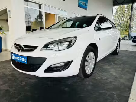 Opel Astra 1.6 200 Selection