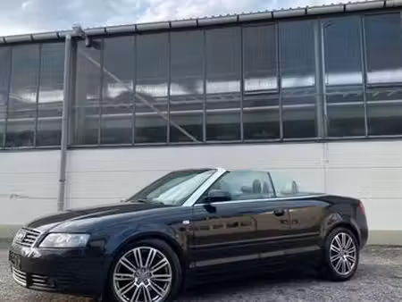 Audi A4 V6 3.0 220