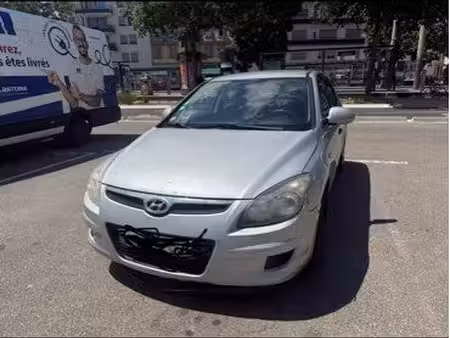 Hyundai i30 1.6 CRDi 90