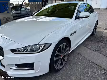 Jaguar XE D180 2.0 180 4x4