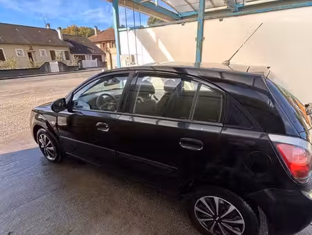 Kia Rio 1.5 CRDi 110