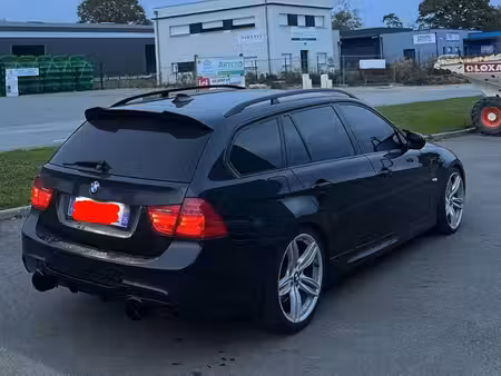BMW Série 3 330d 3.0 245