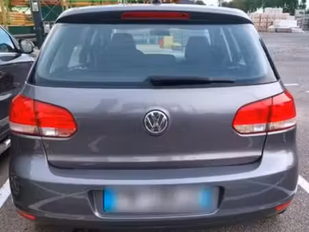 Volkswagen Golf 2.0 TDI 140