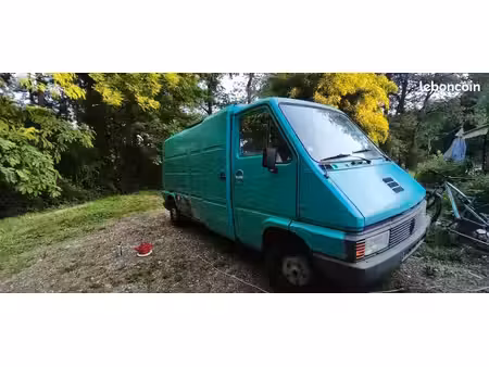 Renault Master 2.5 76