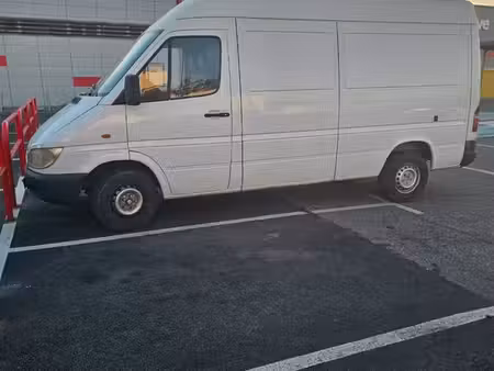 Mercedes-Benz Sprinter 211 2.2 109