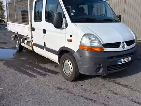 Renault Master 2.5 dCi 100