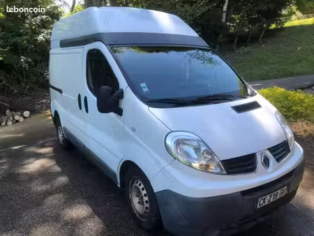 Renault Trafic 2.0 dCi 90
