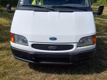 Ford Transit 2.5 100