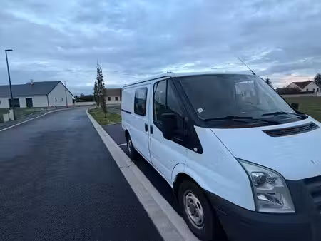 Ford Transit TDCi 140