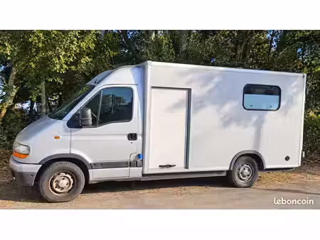 Renault Master 2.5 dCi 115