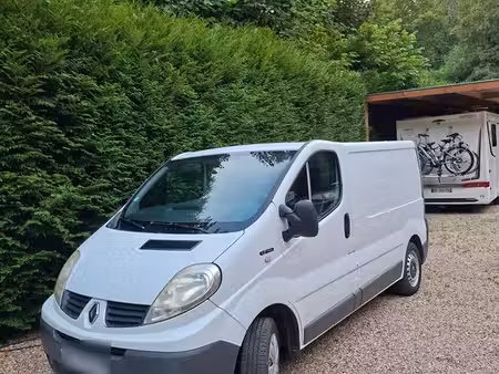 Renault Trafic 2.0 dCi 90