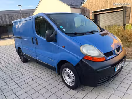 Renault Trafic 1.9 dCi 100