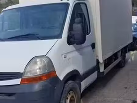 Renault Master 2.5 dCi 120