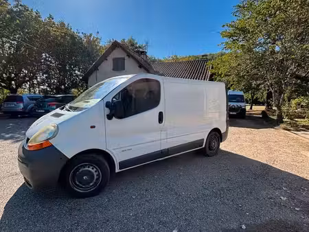 Renault Trafic 1.9 dCi 100