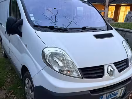 Renault Trafic 2.0 dCi 90