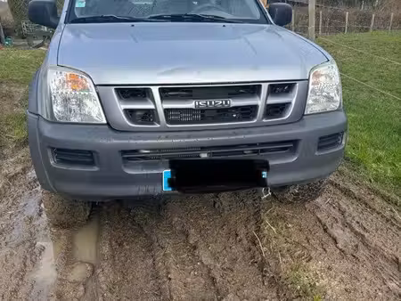 Isuzu D-max 