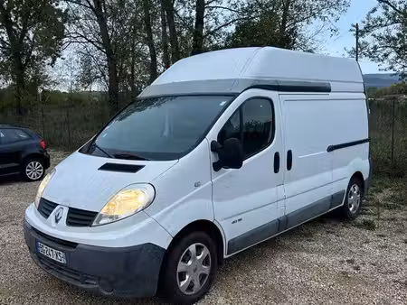 Renault Trafic 2.0 dCi 115
