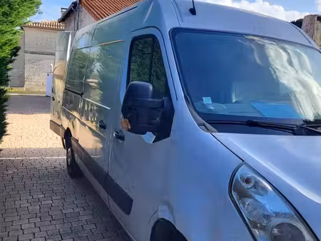 Renault Master 2.3 dCi 125