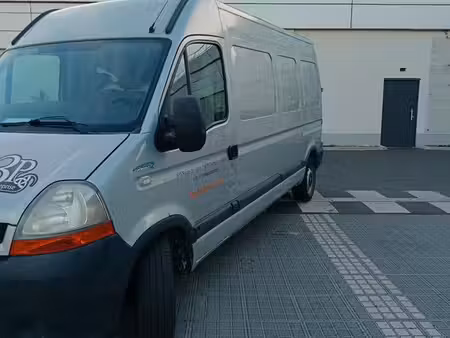 Renault Master 2.5 dCi 120