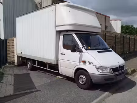 Mercedes-Benz Sprinter 109