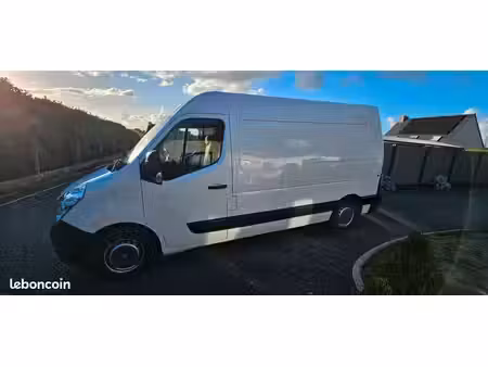 Renault Master 2.3 dCi 125