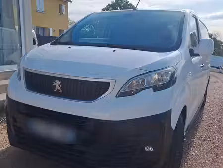 Peugeot Expert 2.0 HDi 180