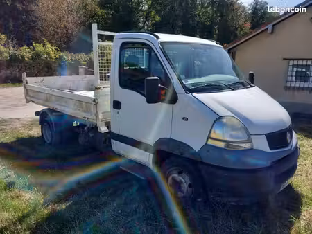 Renault Mascott V6 3.0