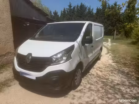 Renault Trafic dCi 120