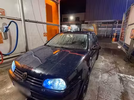 Volkswagen Golf 1.9 TDI 90