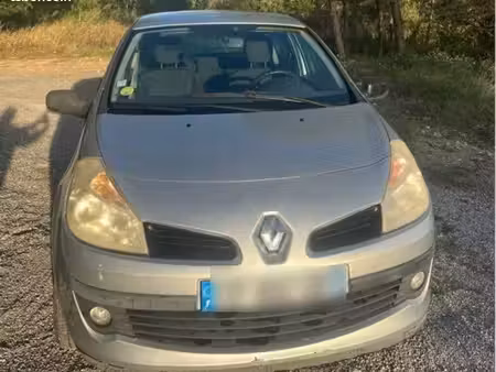 Renault Clio 1.2 75