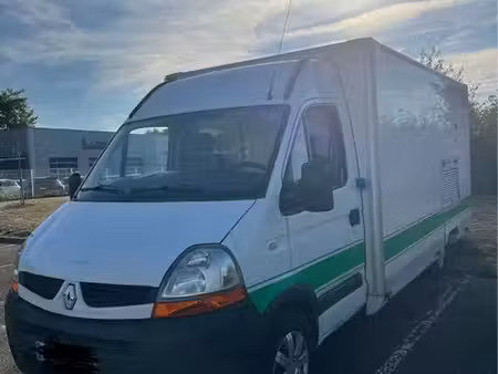 Renault Master 2.5 dCi 120