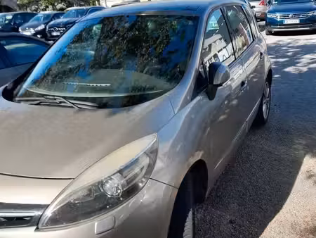 Renault Scénic dCi 130