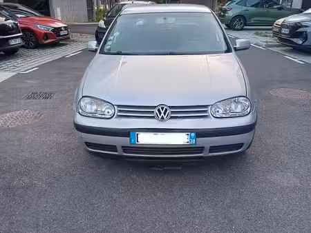 Volkswagen Golf 1.4 75