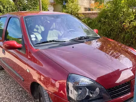 Renault Clio 1.4 98