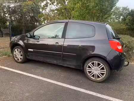 Renault Clio 1.5 dCi 105 Initiale