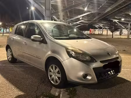 Renault Clio 1.5 dCi 90 TomTom