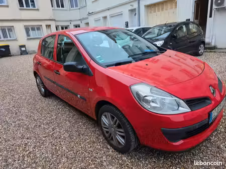 Renault Clio 1.2 75