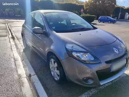 Renault Clio 1.5 dCi 85 TomTom