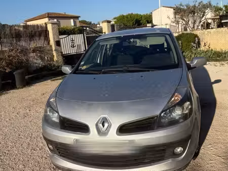 Renault Clio 1.4 98