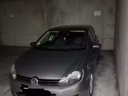 Volkswagen Golf 1.6 TDI 105