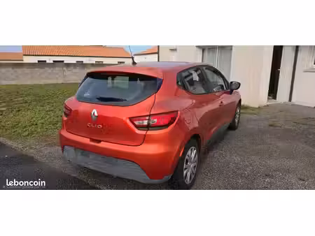 Renault Clio 1.2 75
