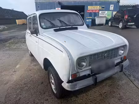 Renault R4 4L