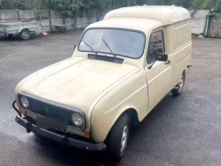 Renault R4 4L