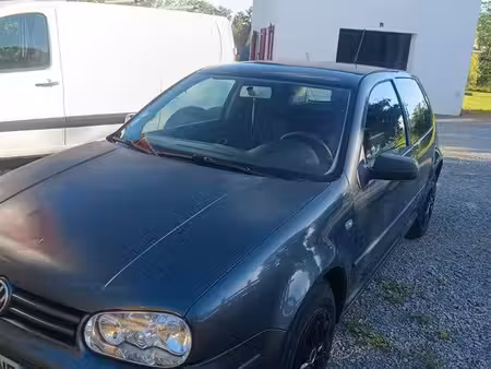 Volkswagen Golf 1.4 75