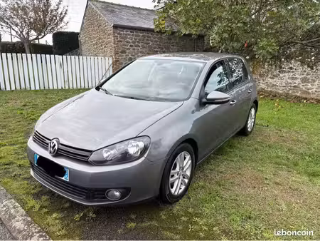 Volkswagen Golf 1.4 TSI 122